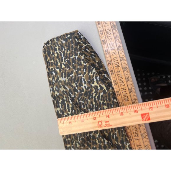 Vintage Leopard Animal Print Rectangle Scarf Lightweight Neck Wrap Tan & Black - Picture 2 of 4